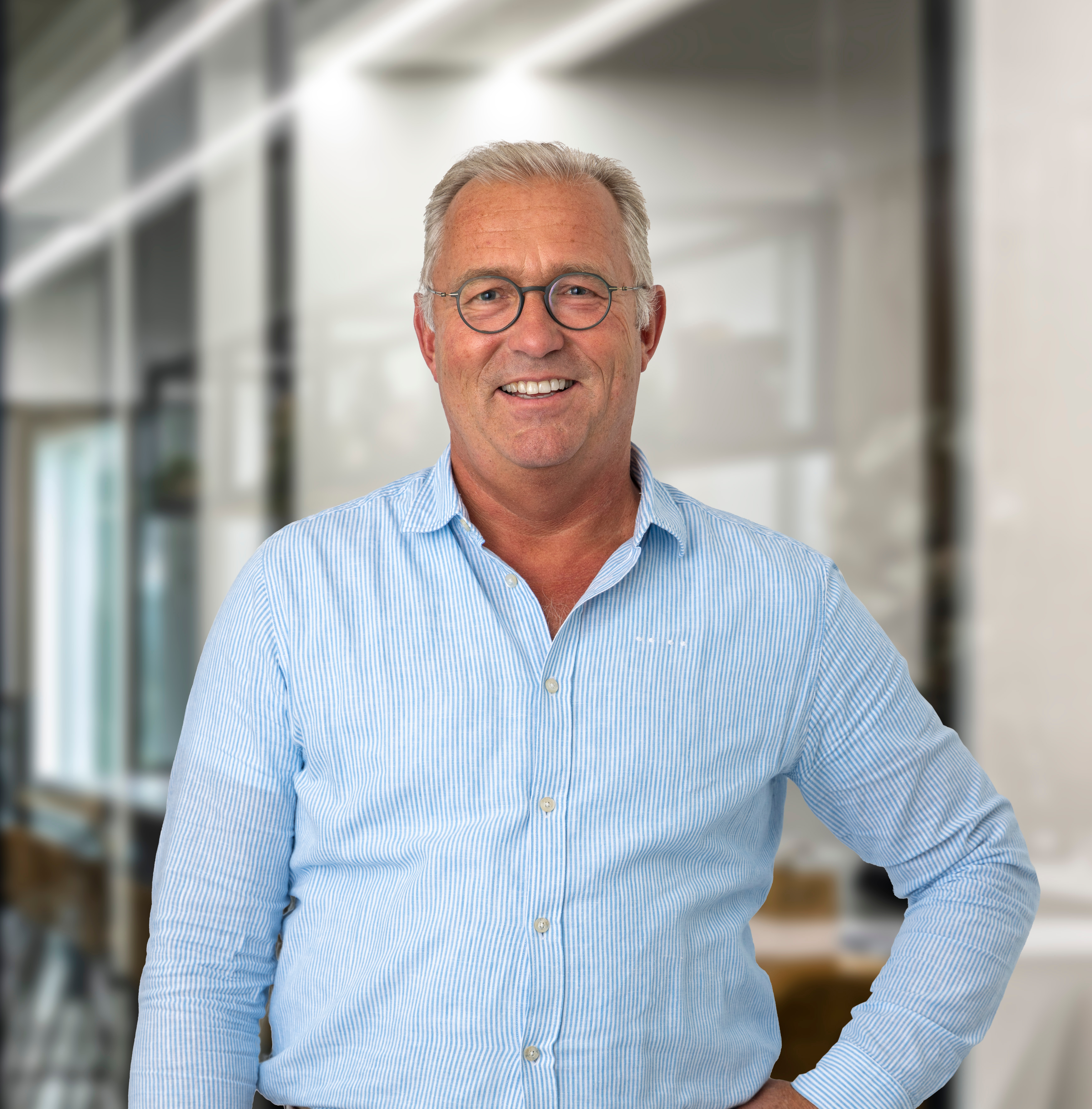 Recruiting young people? Start at the source: education!